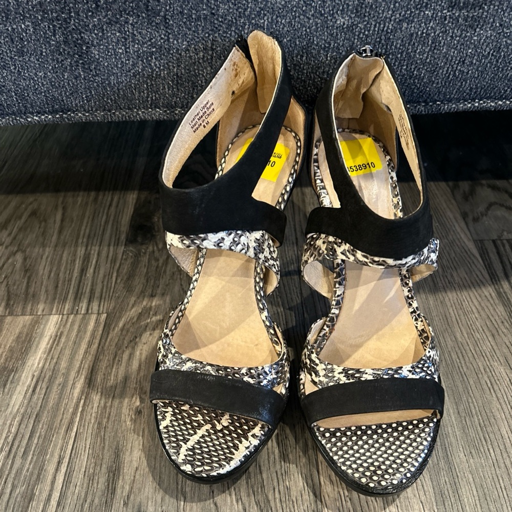 L.A.M.B leather python suede Platform High Heel Sandals size 8